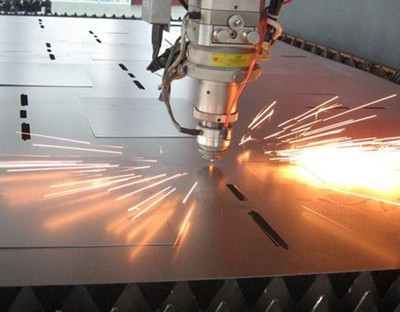 不锈钢激光切割机全球畅销品牌YD-1325金属非金属混合激光切割机